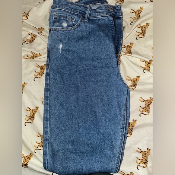 Old Navy High-Rise Rockstar Super Skinny Distressed Jeans-Size 12T-Slim Pocket - Picture 7 of 7